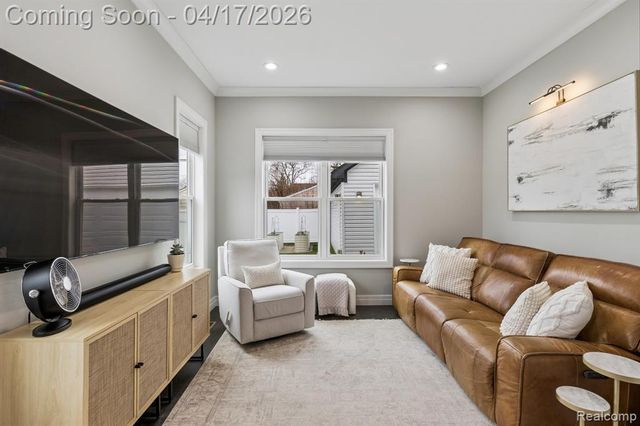 1935 Martin Road, Ferndale, MI 48220