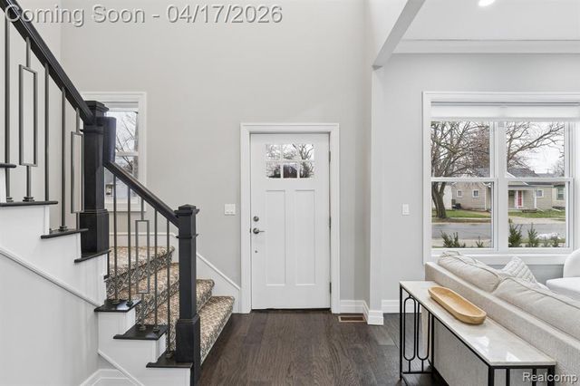 1935 Martin Road, Ferndale, MI 48220