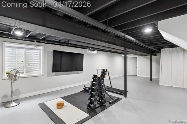 1935 Martin Road, Ferndale, MI 48220