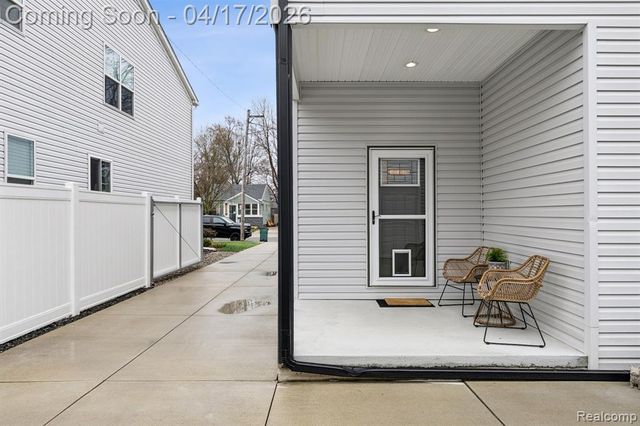 1935 Martin Road, Ferndale, MI 48220