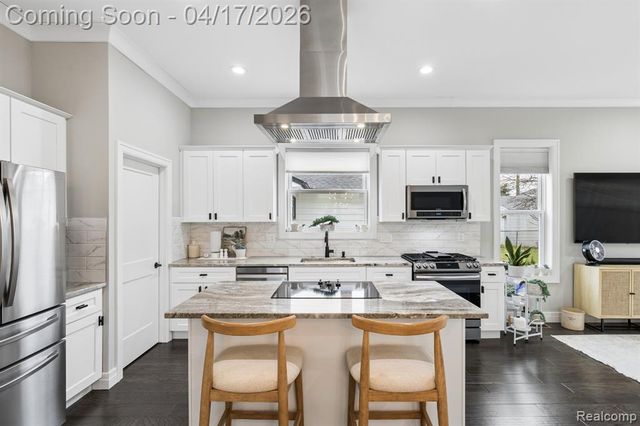 1935 Martin Road, Ferndale, MI 48220