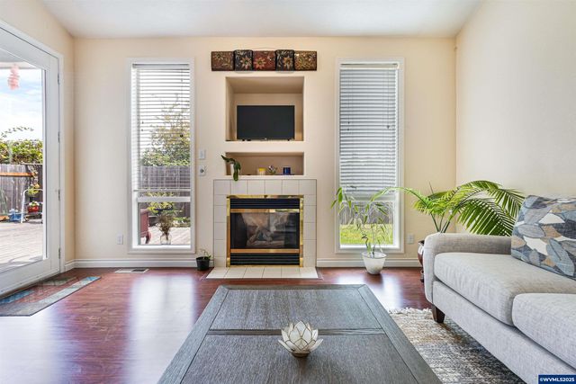 4418 Northside Dr NE, Keizer, OR 97303