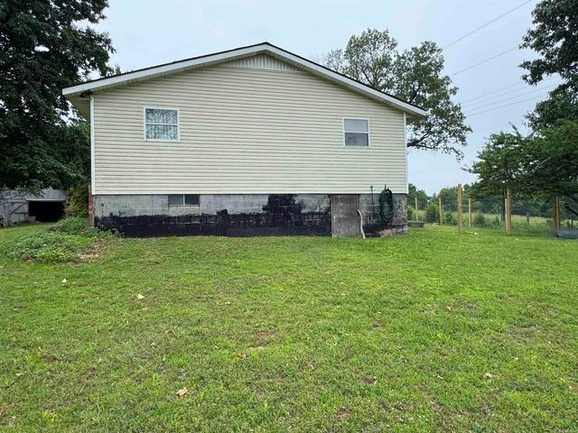 687 CR 472, Piggott, AR 72454