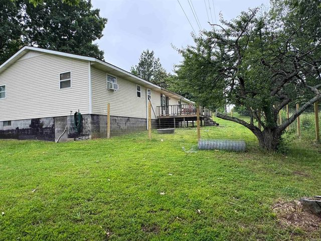 687 CR 472, Piggott, AR 72454