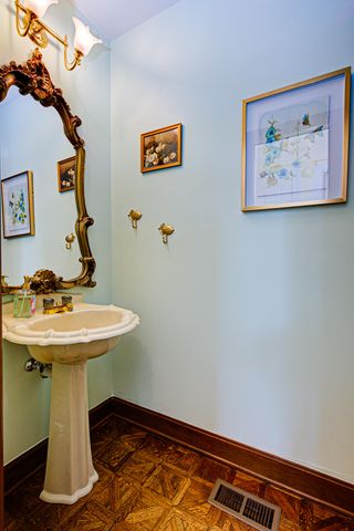 14307 Oak Bluff Court, Louisville, KY 40245