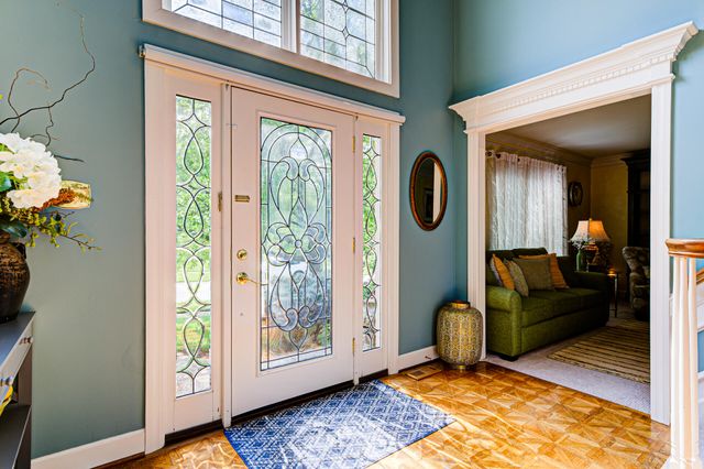 14307 Oak Bluff Court, Louisville, KY 40245