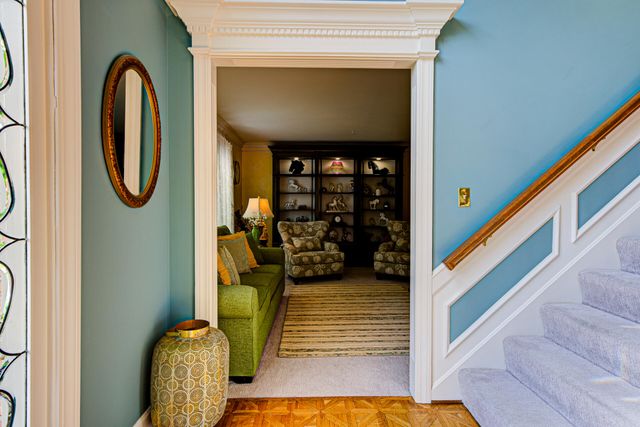 14307 Oak Bluff Court, Louisville, KY 40245