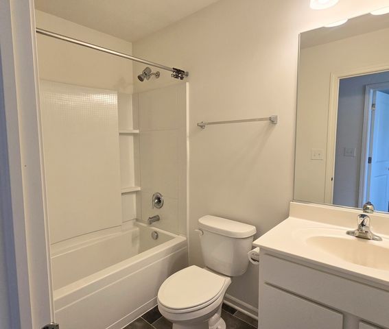 2484 Alison Avenue, Pingree Grove, IL 60140