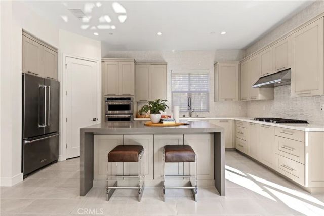 117 Petunia, Irvine, CA 92618