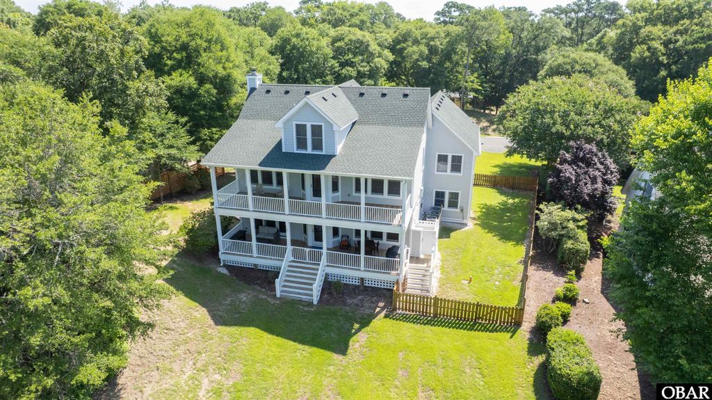 Image 6 of property listing at 137 Bayberry Trail Lot #7, Southern Shores, NC 27949