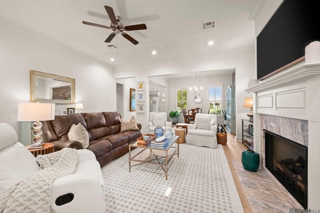1304 Market Square Rd, Zachary, LA 70791