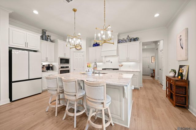 1304 Market Square Rd, Zachary, LA 70791