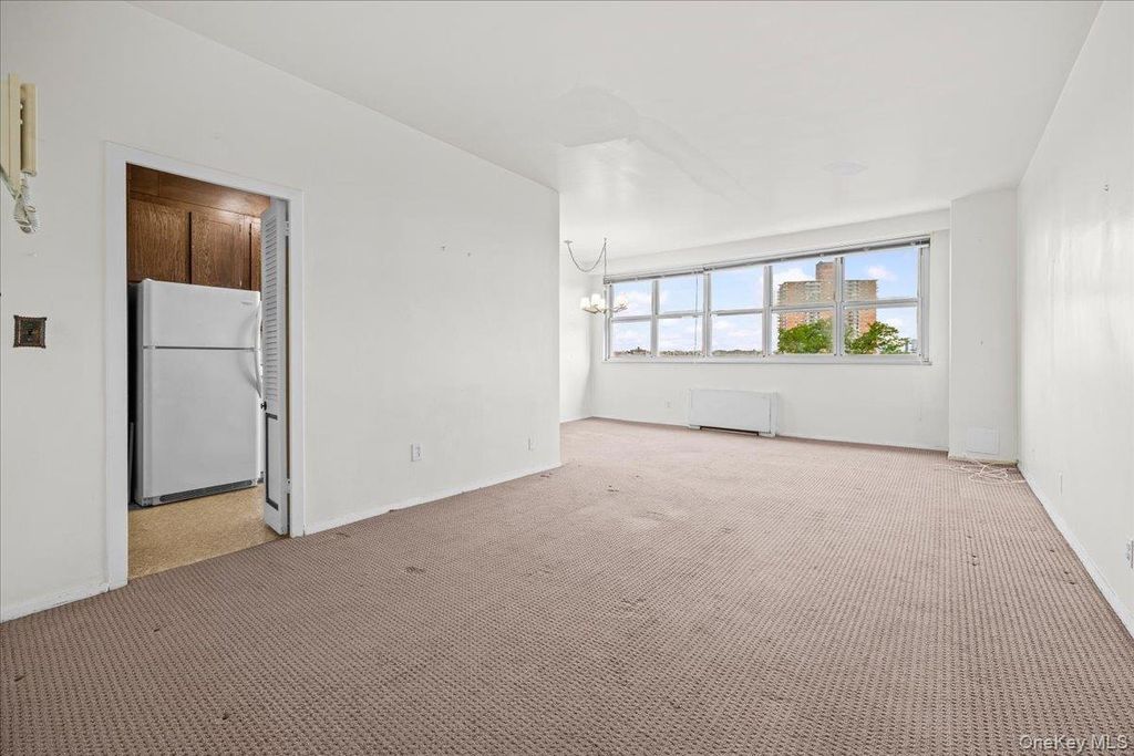 555 Kappock Street 3T, Bronx, NY 10463 — photo 2