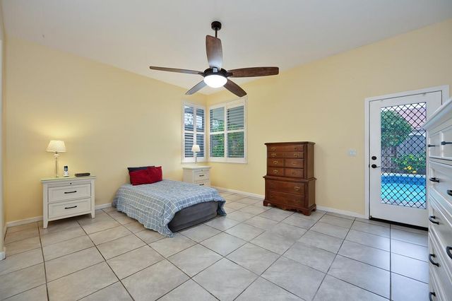 1832 San Gabriel St, Roseville, CA 95747