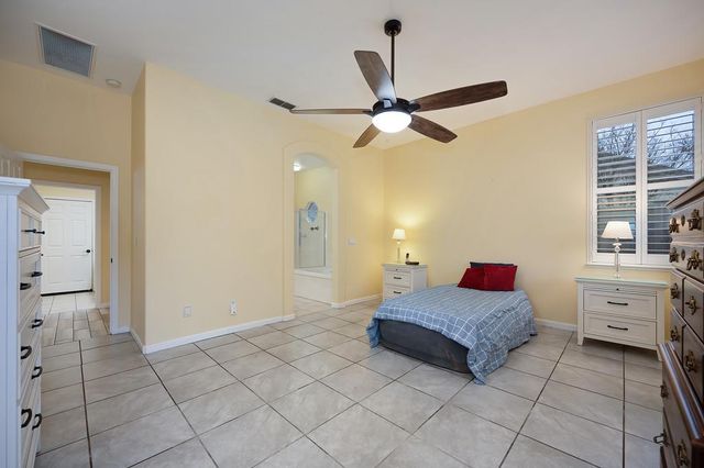 1832 San Gabriel St, Roseville, CA 95747