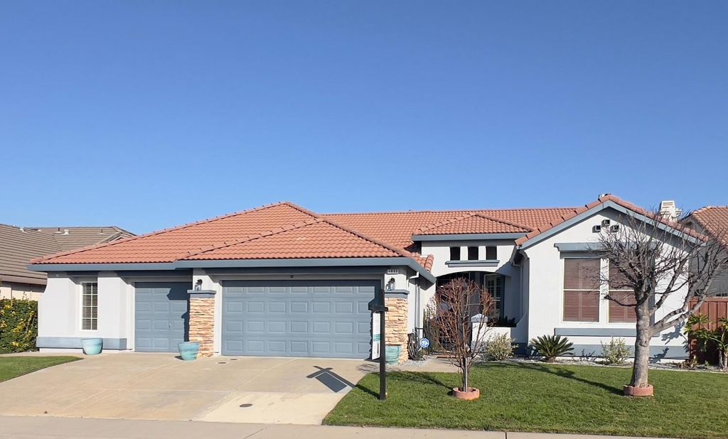 1832 San Gabriel St, Roseville, CA 95747