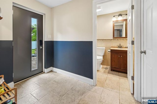 310 Congers Avenue, Northvale, NJ 07647
