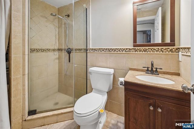 310 Congers Avenue, Northvale, NJ 07647