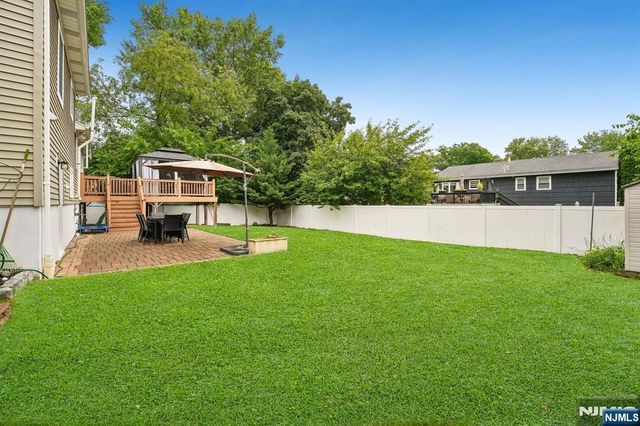310 Congers Avenue, Northvale, NJ 07647