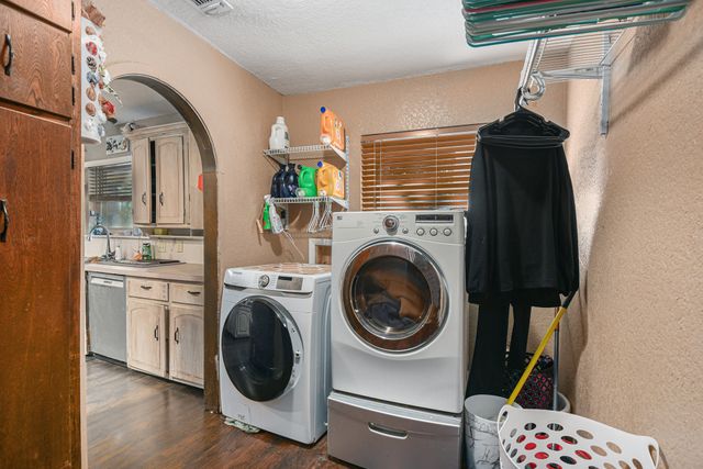 116 Nottingham Circle, Bridgeport, TX 76426