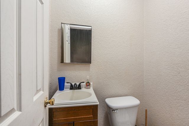 116 Nottingham Circle, Bridgeport, TX 76426