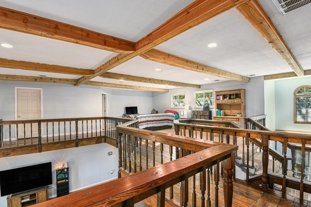 116 Nottingham Circle, Bridgeport, TX 76426