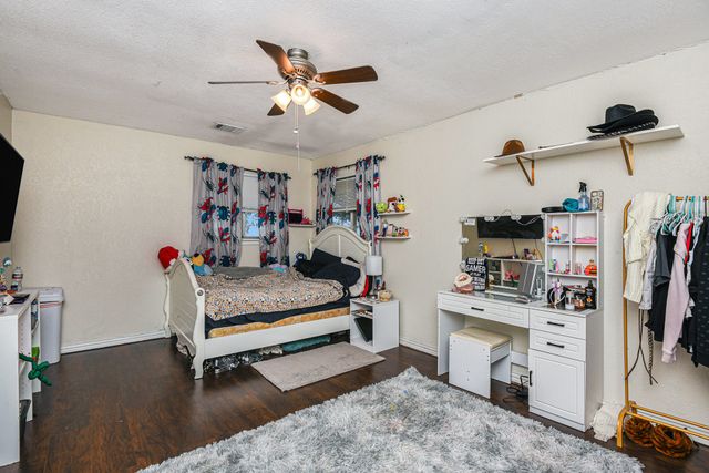 116 Nottingham Circle, Bridgeport, TX 76426