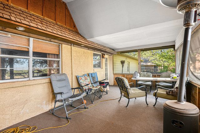 116 Nottingham Circle, Bridgeport, TX 76426