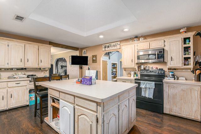 116 Nottingham Circle, Bridgeport, TX 76426