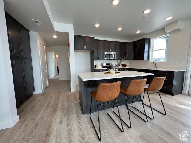 8333 S IRIS LUMI LN #Q201, Midvale, UT 84047