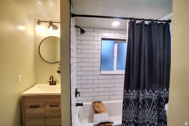 8129 W ARMORIDGE CIR, Magna, UT 84044