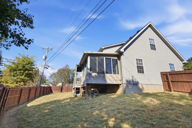 109 Allison Circle, Nicholasville, KY 40356