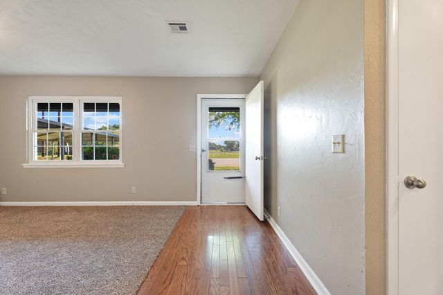 929 N 5th Street, Jay, OK 74346