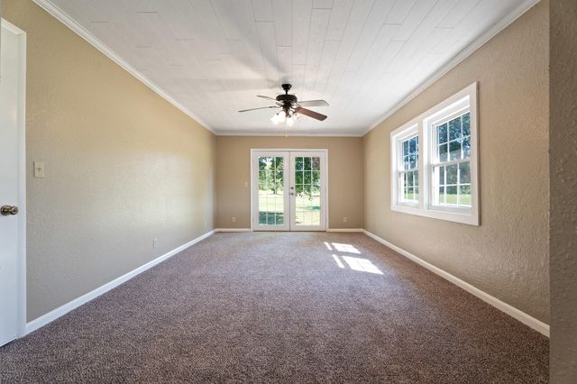 929 N 5th Street, Jay, OK 74346