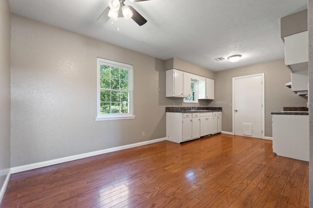 929 N 5th Street, Jay, OK 74346