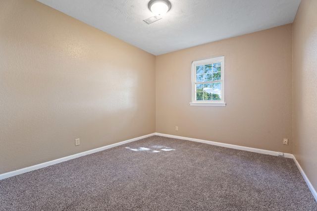 929 N 5th Street, Jay, OK 74346