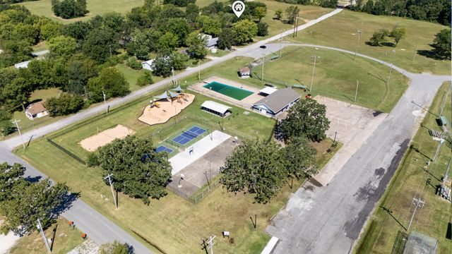 929 N 5th Street, Jay, OK 74346