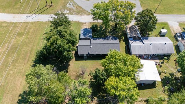 929 N 5th Street, Jay, OK 74346