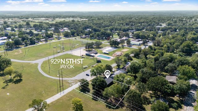 929 N 5th Street, Jay, OK 74346