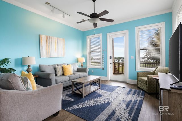 1384 W Lagoon Avenue A, Gulf Shores, AL 36542