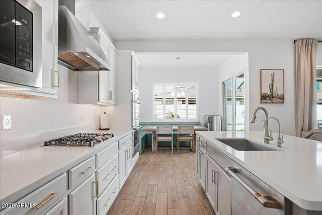 10850 E TRENT Avenue, Mesa, AZ 85212