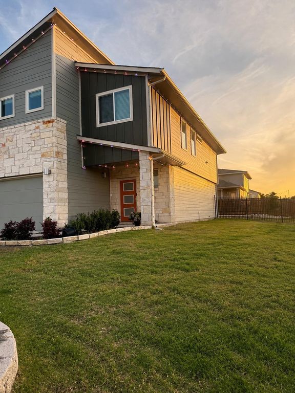 10924 Meris LN, Austin, TX 78754