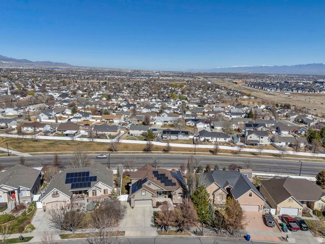 4886 W BOULDERMEADOW DR, Herriman, UT 84096