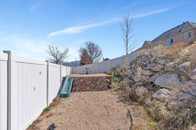 4886 W BOULDERMEADOW DR, Herriman, UT 84096