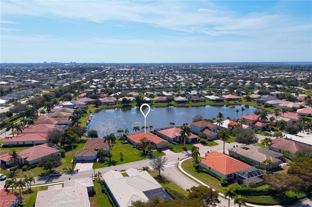 2556 Ashbury CIR, Cape Coral, FL 33991