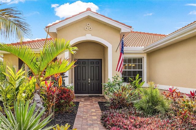 2556 Ashbury CIR, Cape Coral, FL 33991