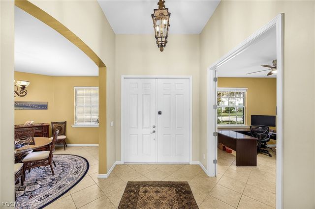 2556 Ashbury CIR, Cape Coral, FL 33991