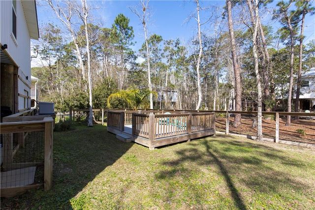908 Longfellow Place, Dauphin Island, AL 36528