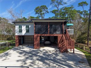 908 Longfellow Place, Dauphin Island, AL 36528