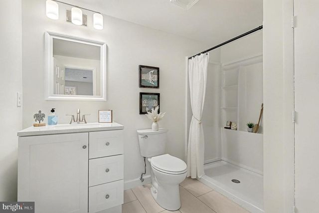 305 GREEN ST, Locust Grove, VA 22508